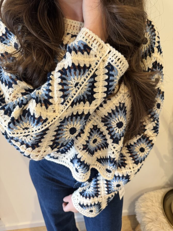 Santorini crochet top blue